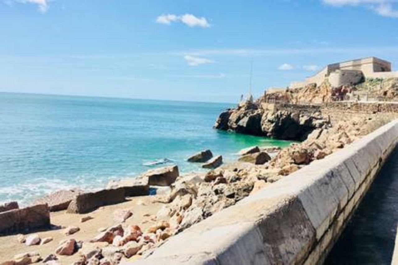 Magnifique Appart 102 M2 Au Bord De L'Eau Hyper Centre Sète Exterior foto
